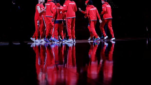Wizards Huddle